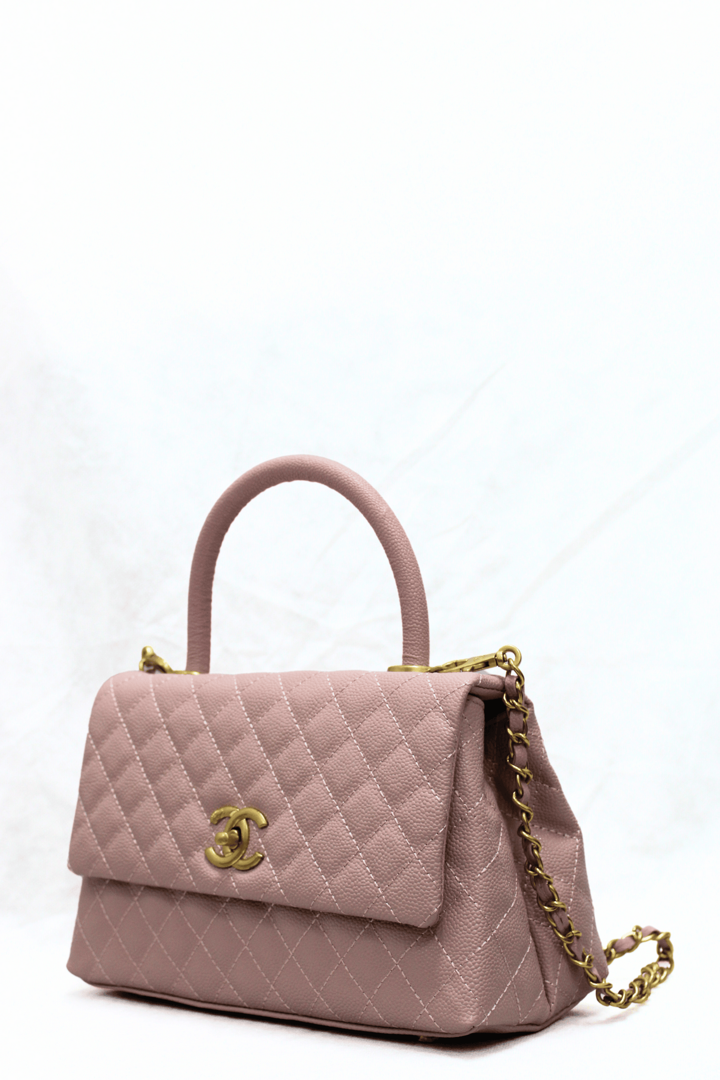 CHANEL Borsa caviar rosa
