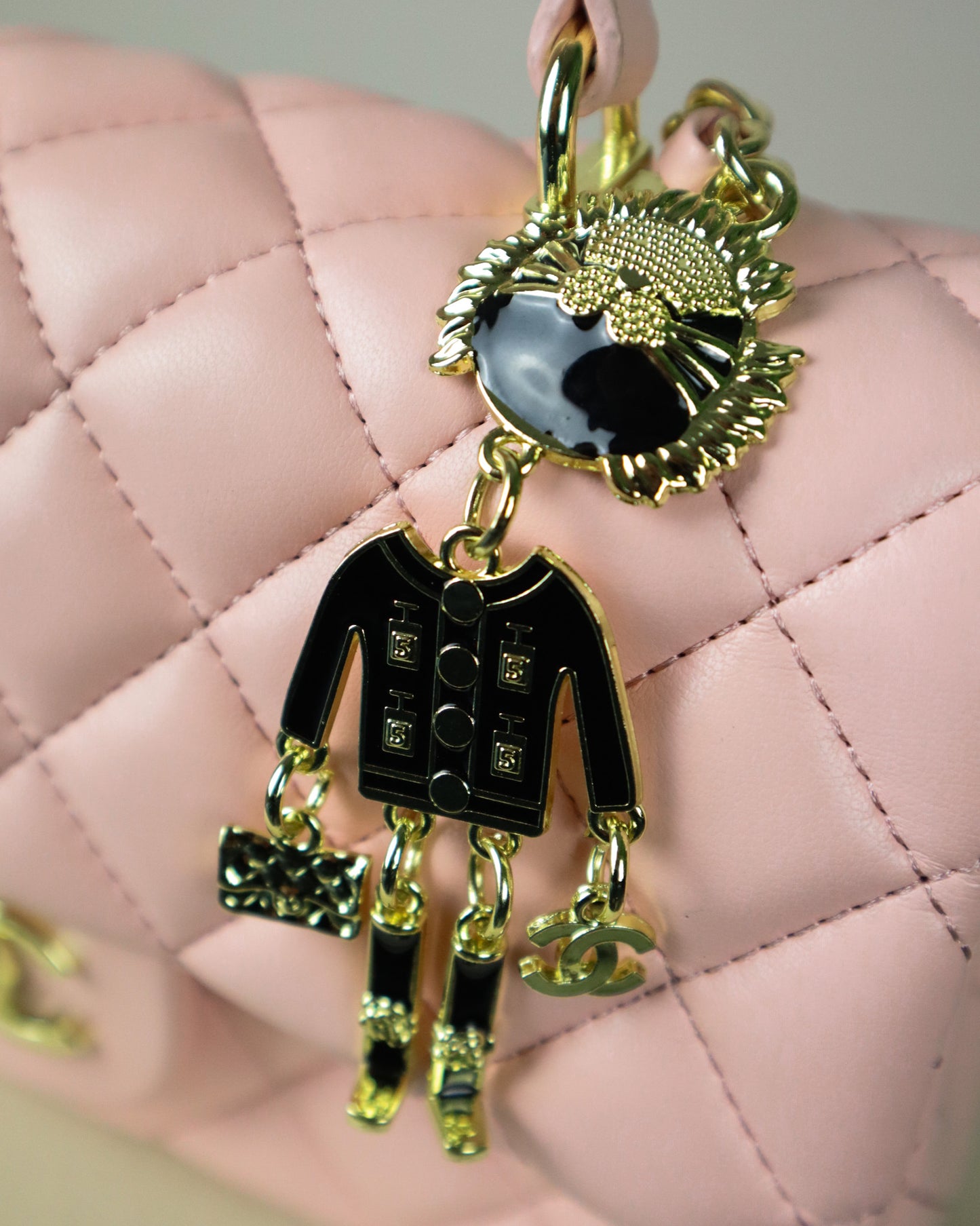 CHANEL Pochette rosa