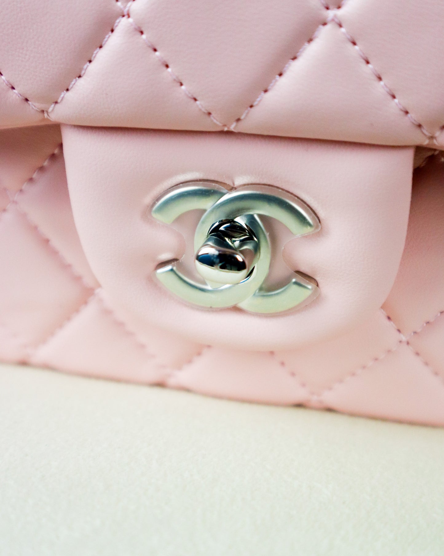 CHANEL borsa rosa