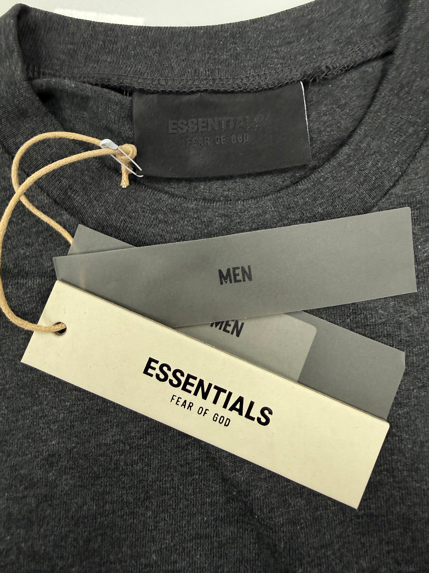 ESSENTIALS Completo Fear of God nero