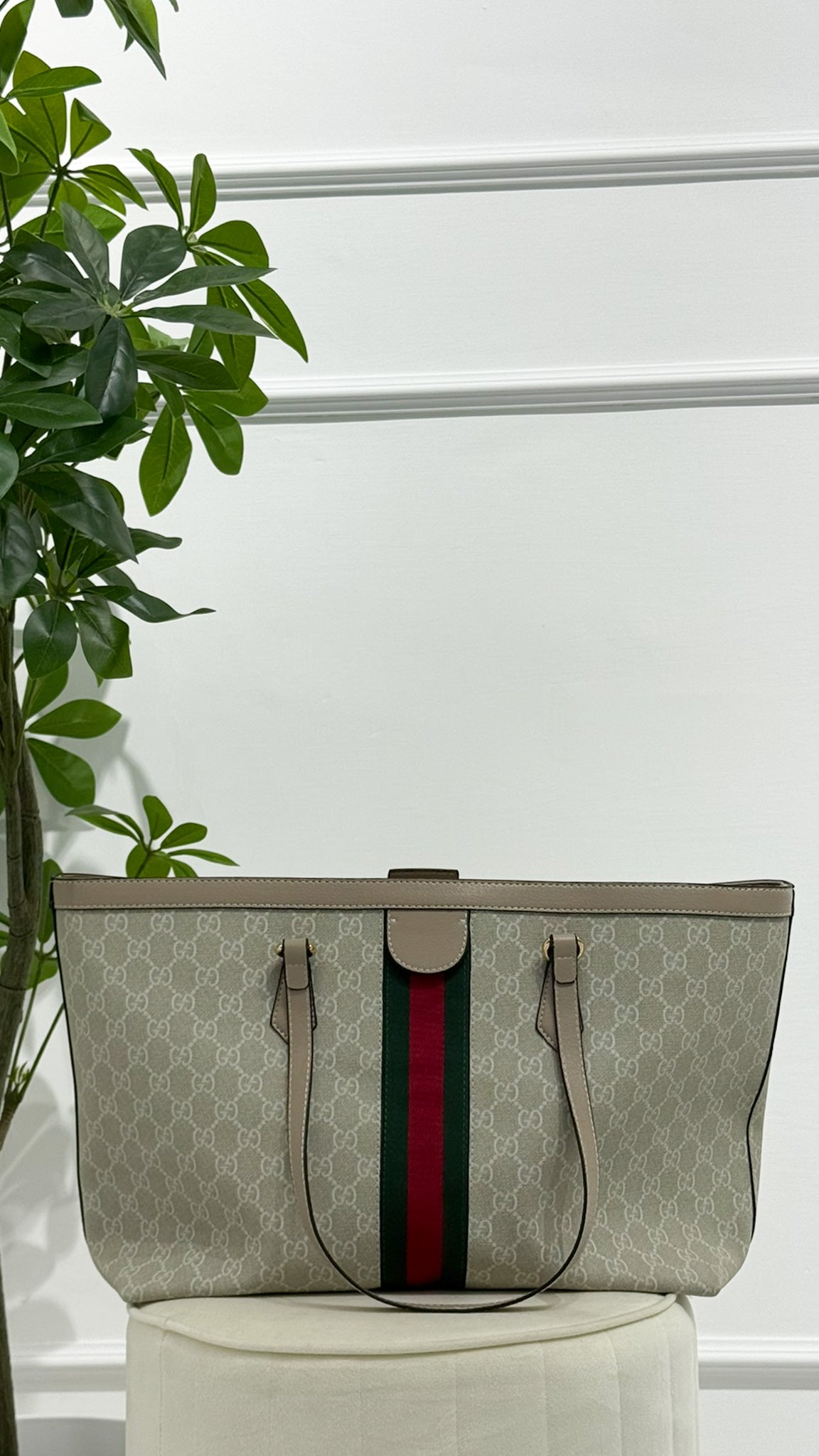 GUCCI Borsa shopping Ophidia GG beige e bianca