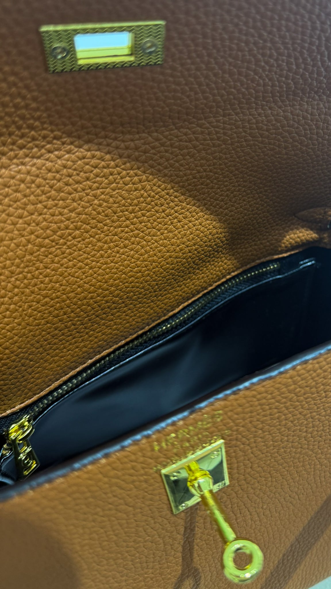 HERMES Borsa Kelly marrone chiaro