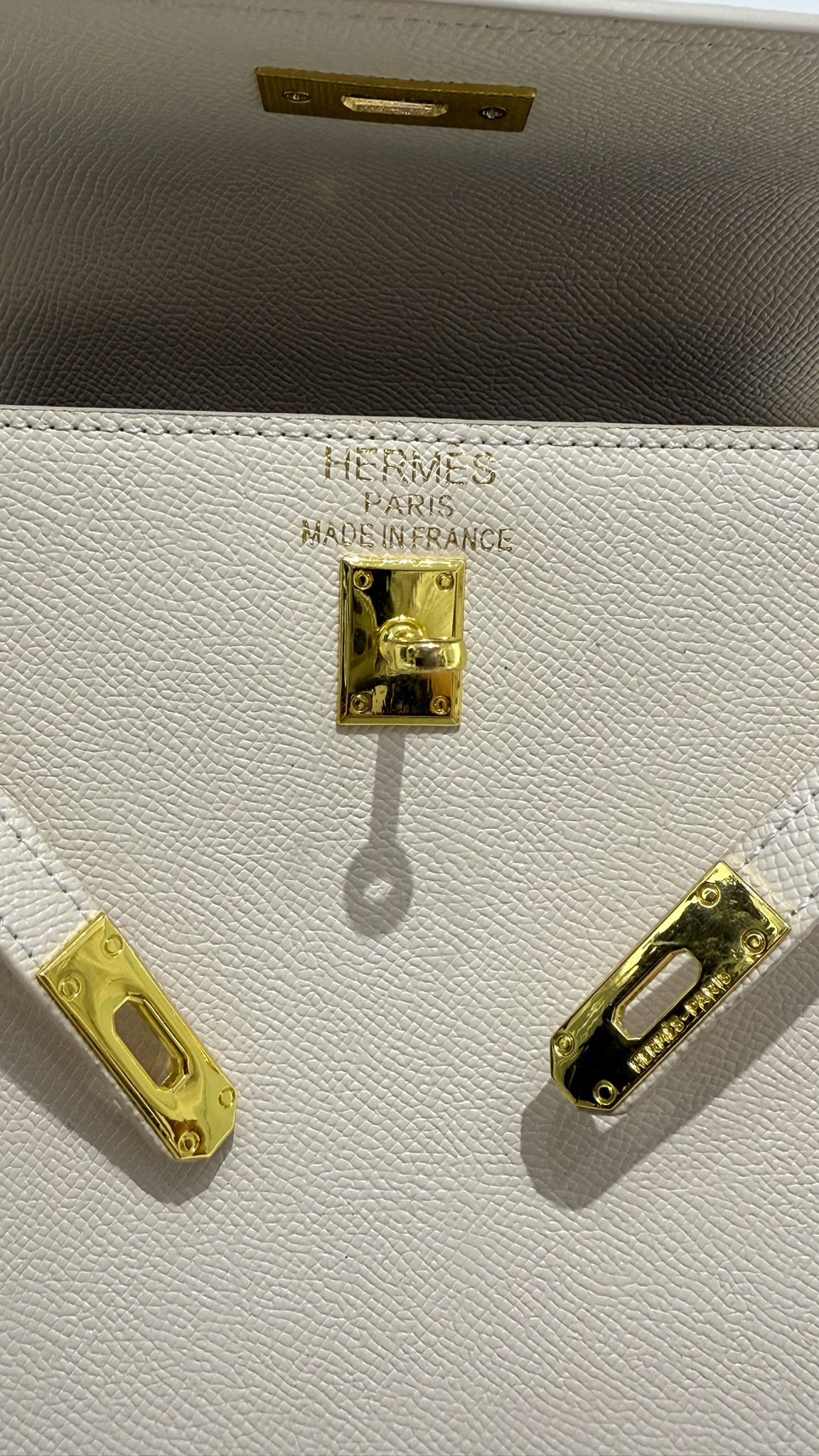 HERMES Borsa Kelly panna