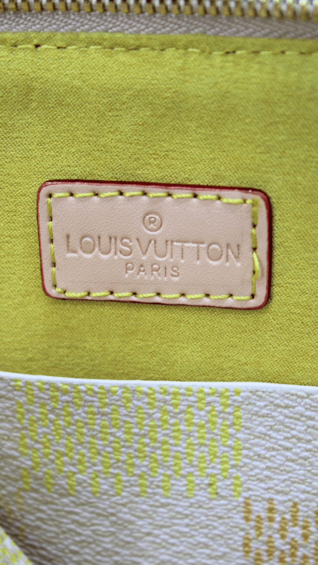 Louis Vuitton Alma BB Damier