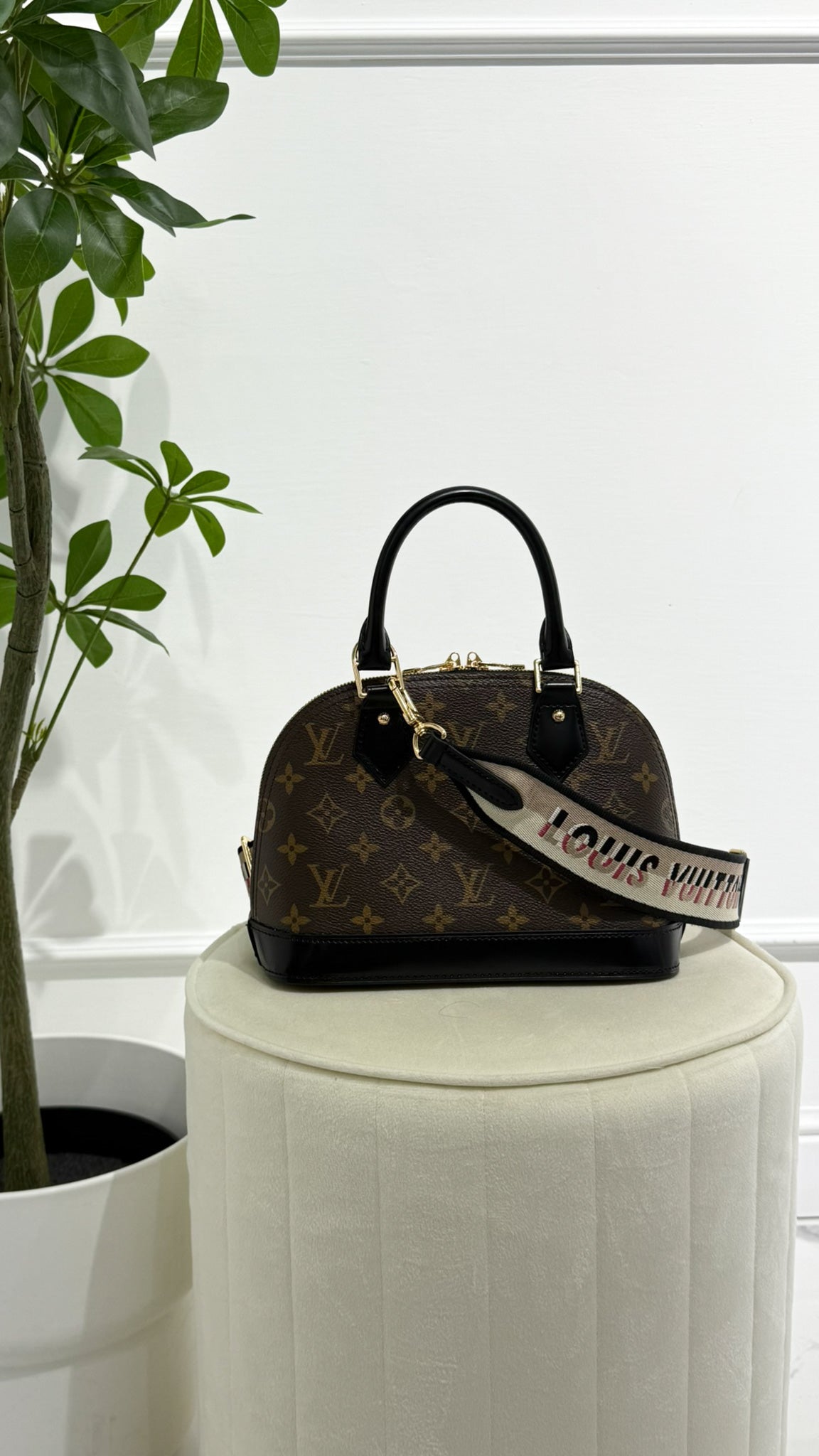 Louis Vuitton Alma BB monogram nera