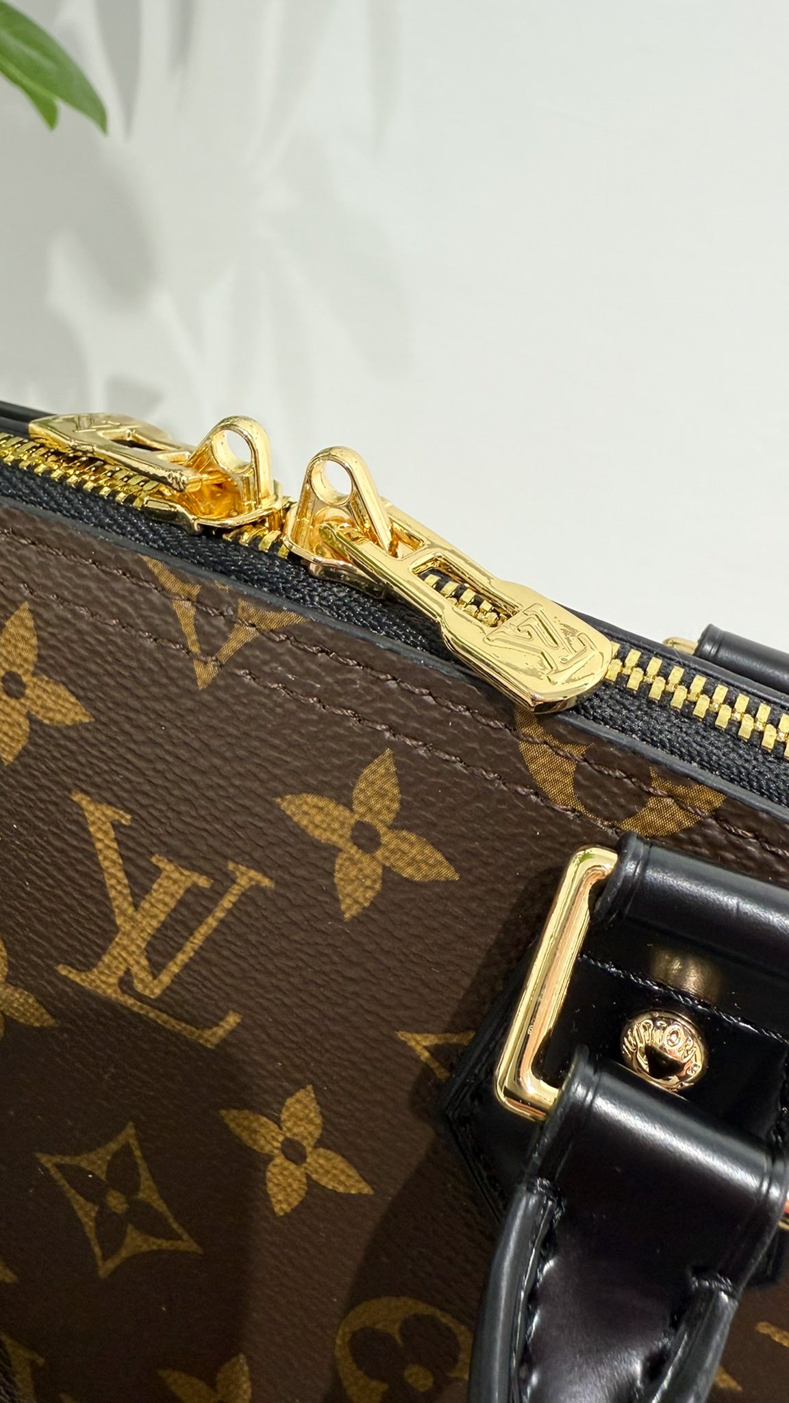 Louis Vuitton Alma BB monogram nera
