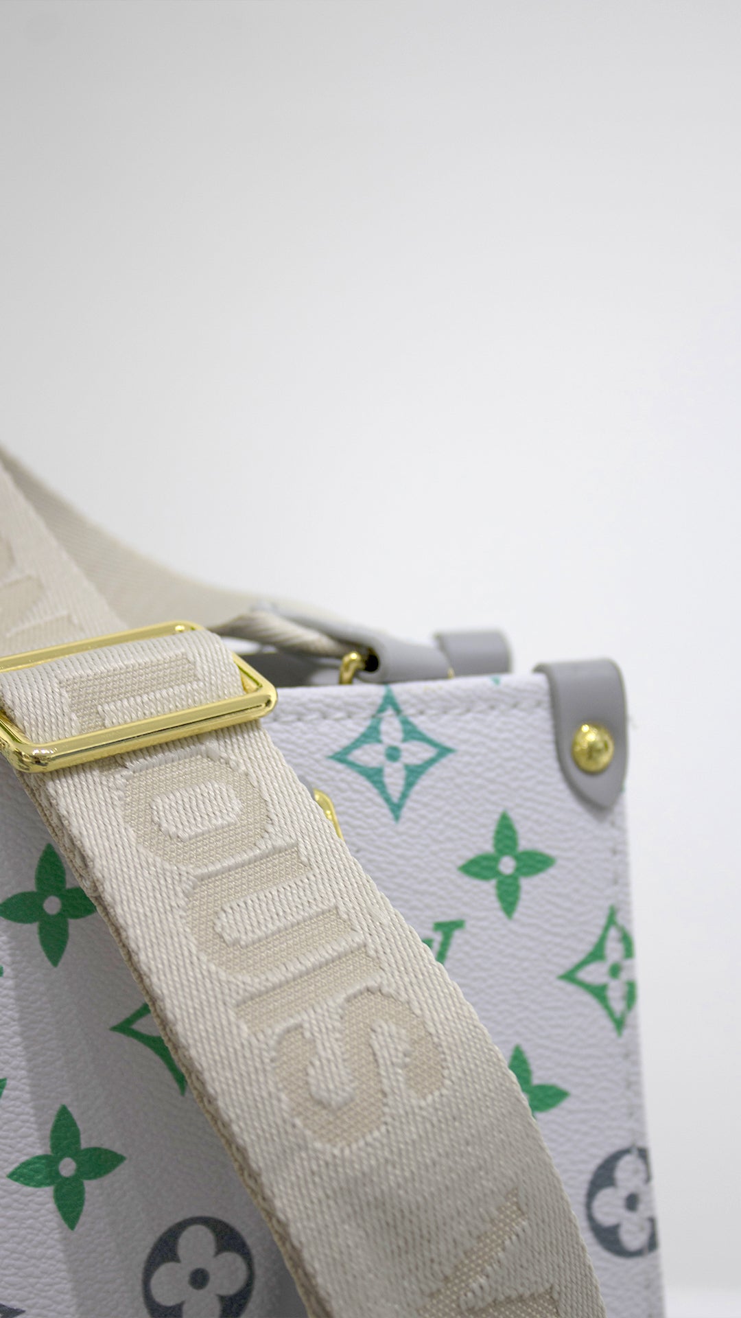 Louis Vuitton Borsa OnTheGo MM