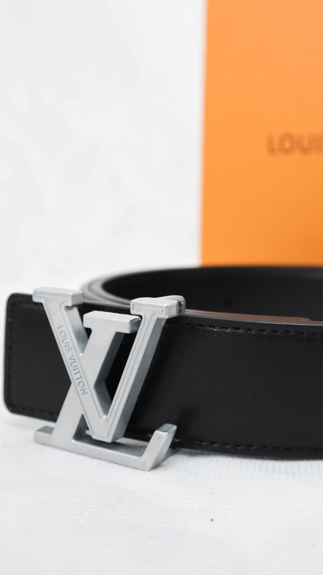 Louis Vuitton Cintura Belt Initiales nera