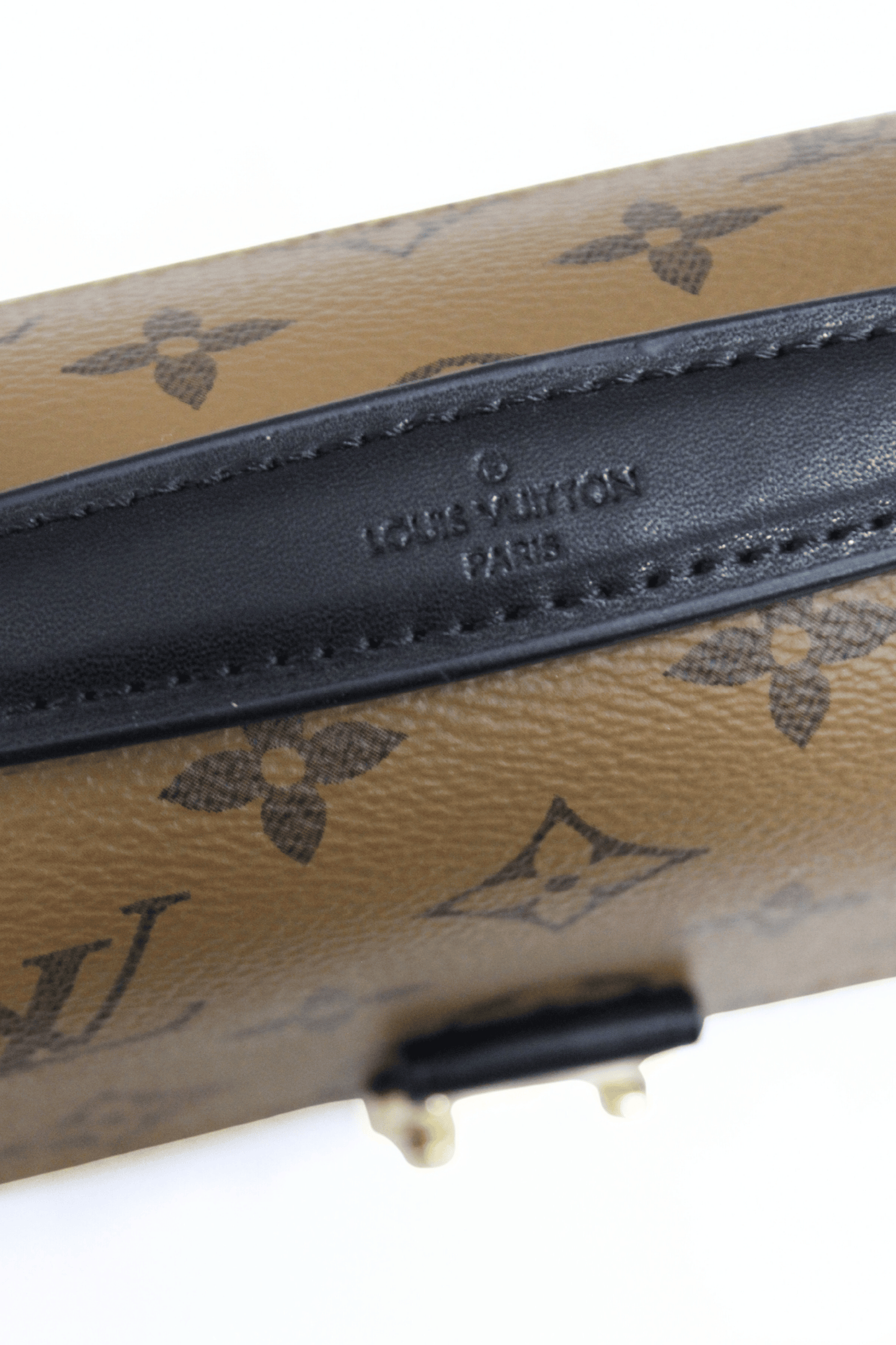 Louis Vuitton Pochette Métis Monogram Reverse Canvas