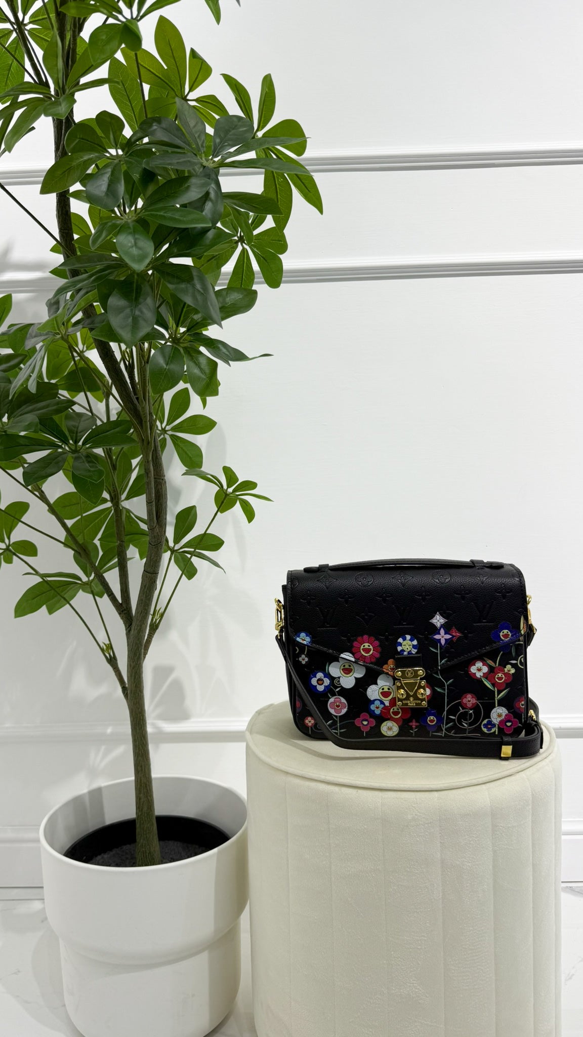 Louis Vuitton Pochette Métis Pelle Monogram Empreinte nera