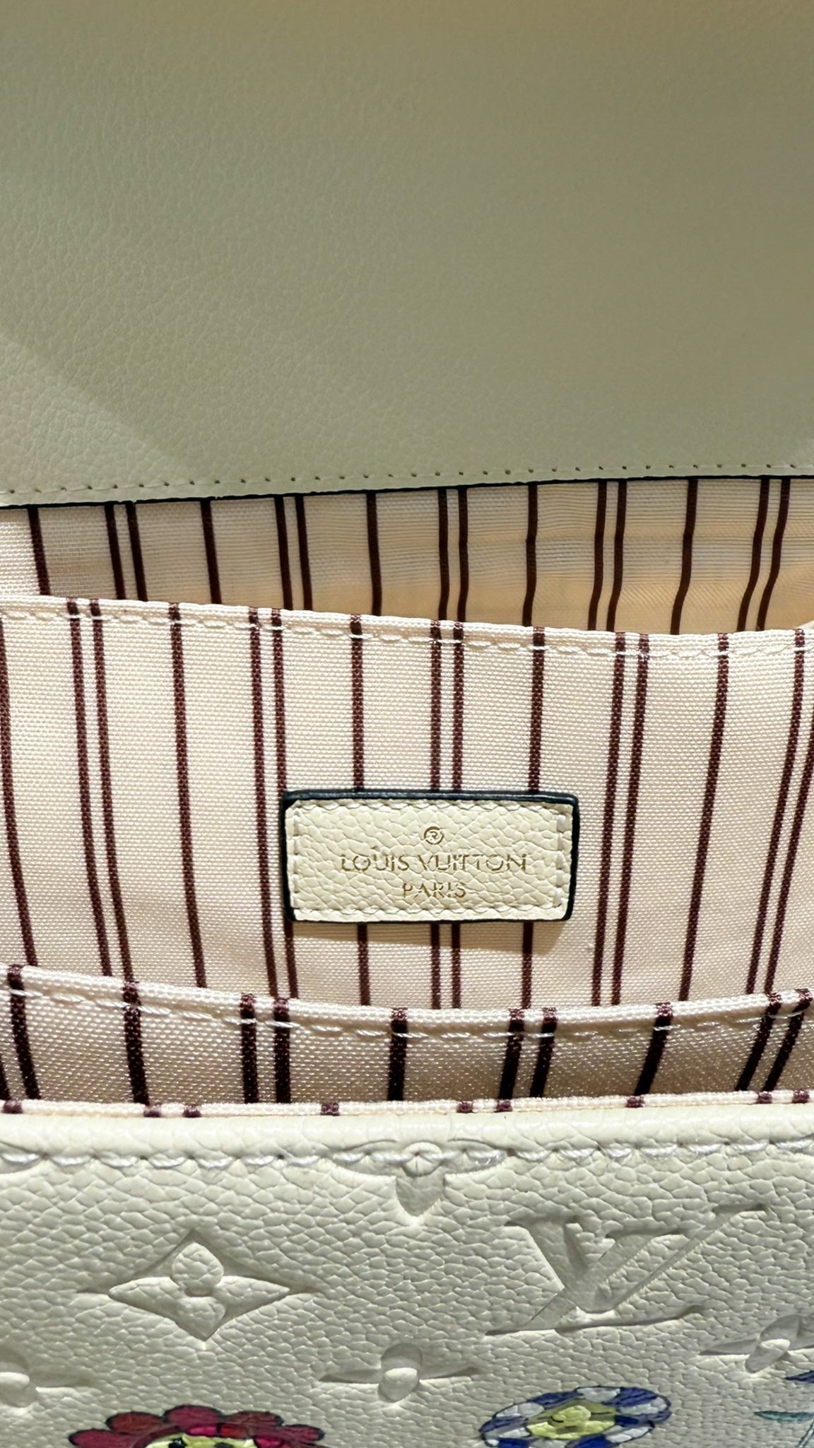 Louis Vuitton Pochette Métis Pelle Monogram Empreinte panna