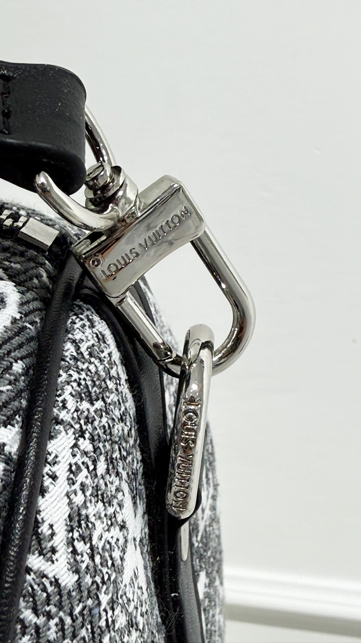 Louis Vuitton Speedy Bandouliere in denim grigio