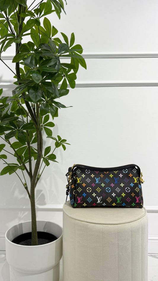 Louis Vuitton x TM Borsa Coussin BB Coussin nera