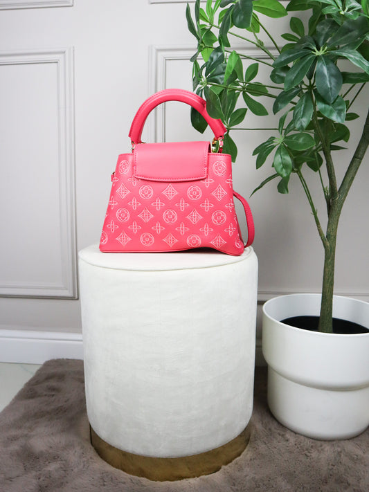 Louis Vuitton Borsa Capucines fucsia