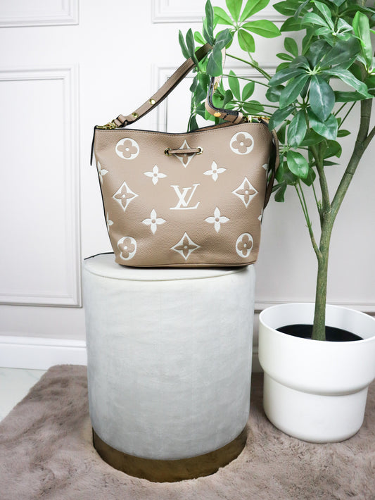 Louis Vuitton Borsa a Spalla Néonoé beige