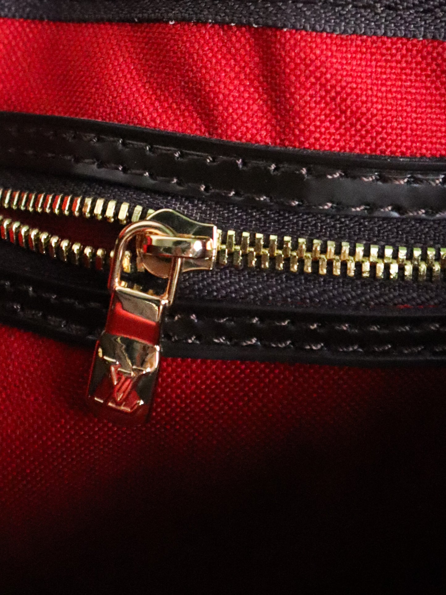 Louis Vuitton Speedy 25 Bandouliere Damier Ebene Shoulder Bag Brown