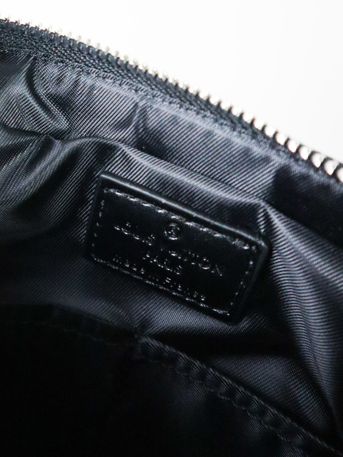 Louis Vuitton Trio Messenger Monogram Eclipse