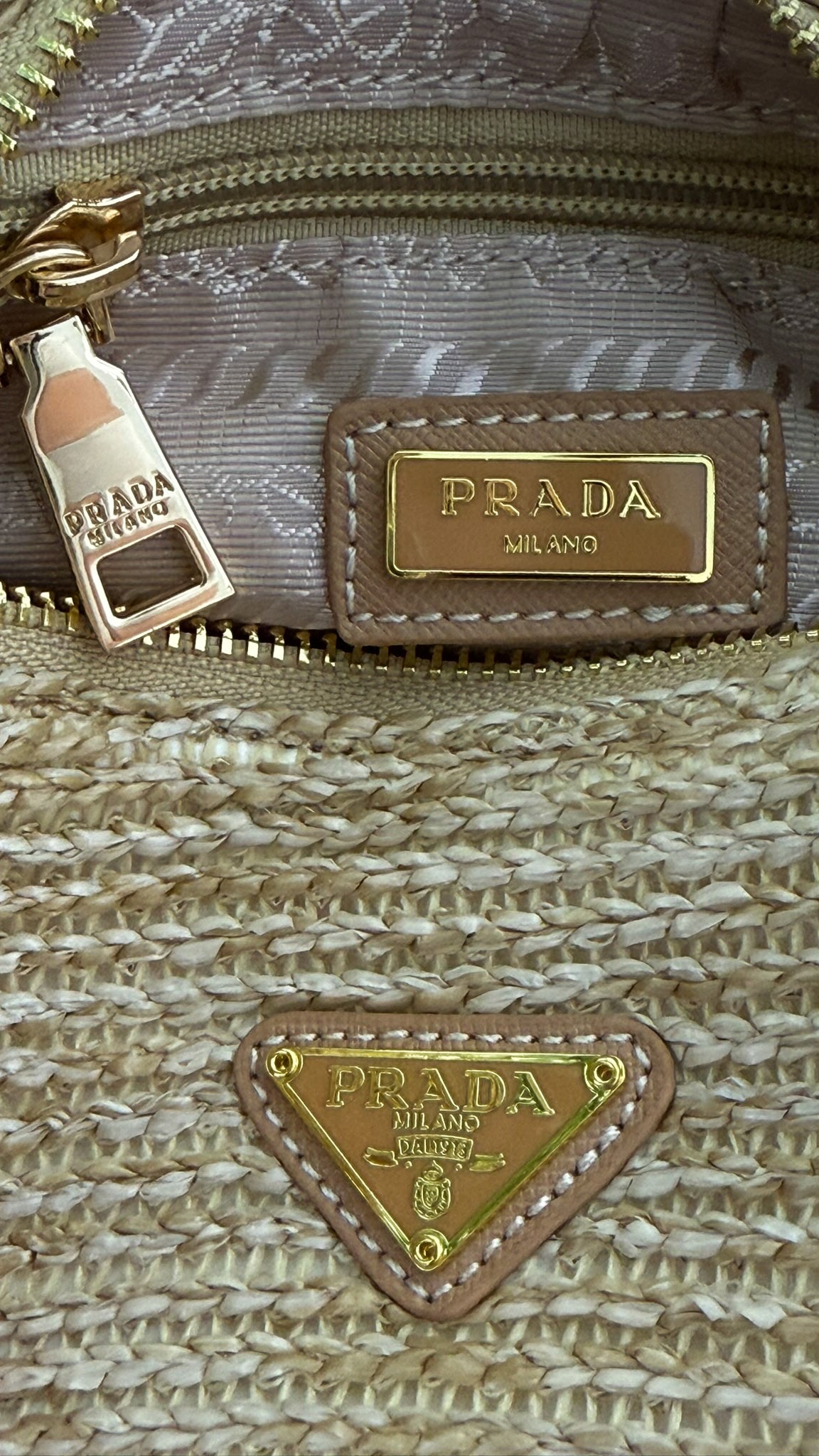PRADA Sac Réédition 2005 raphia