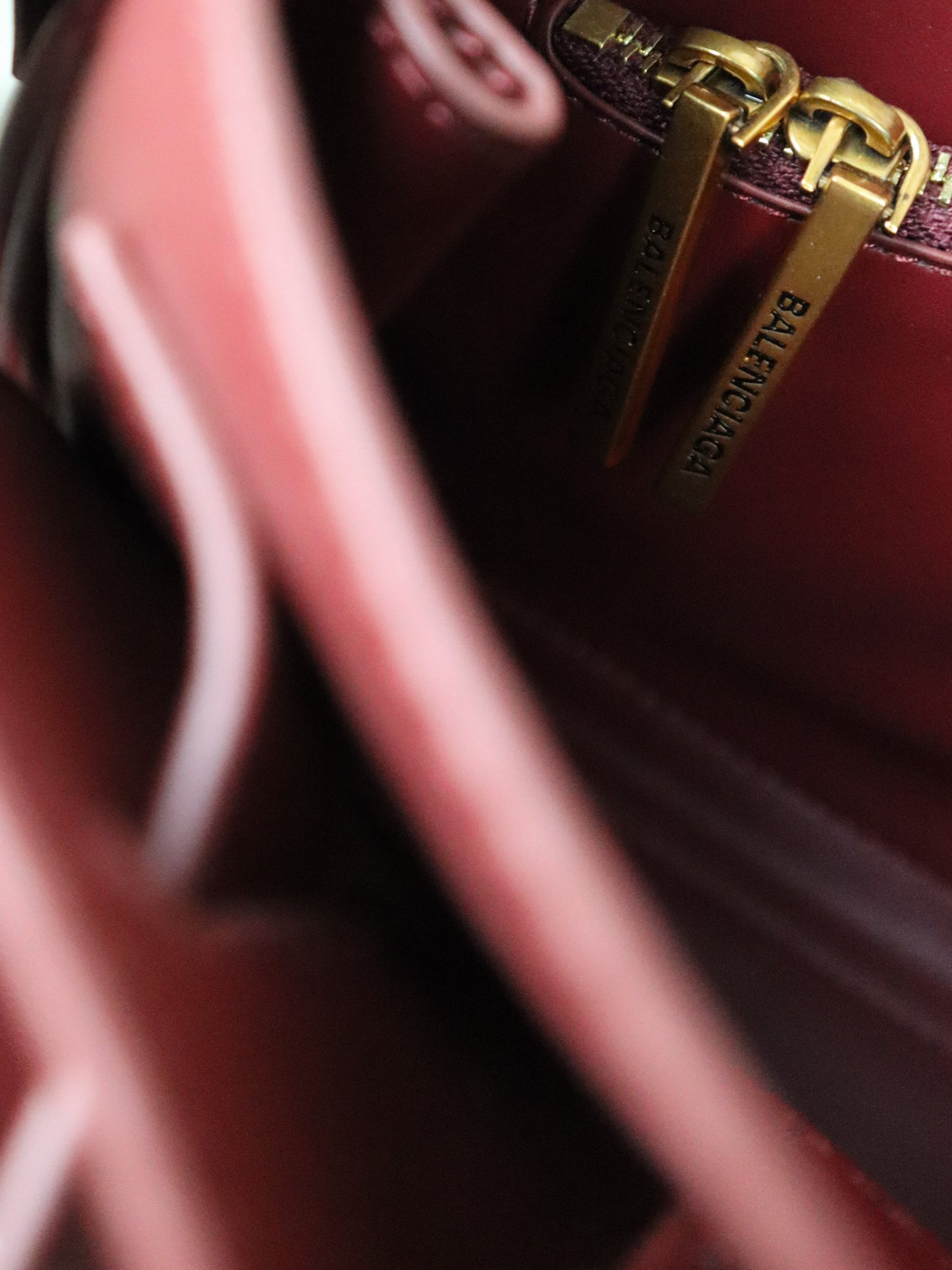 BALENCIAGA Borsa Bel Air mini Shoulder bordeaux