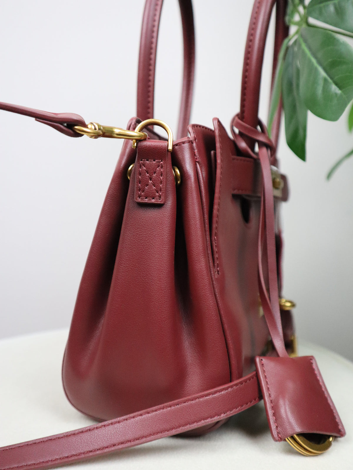 BALENCIAGA Borsa Bel Air mini Shoulder bordeaux