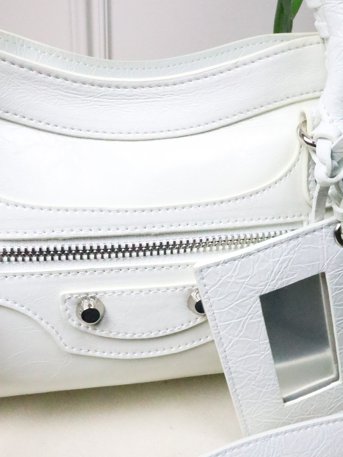BALENCIAGA Borsa City bianca