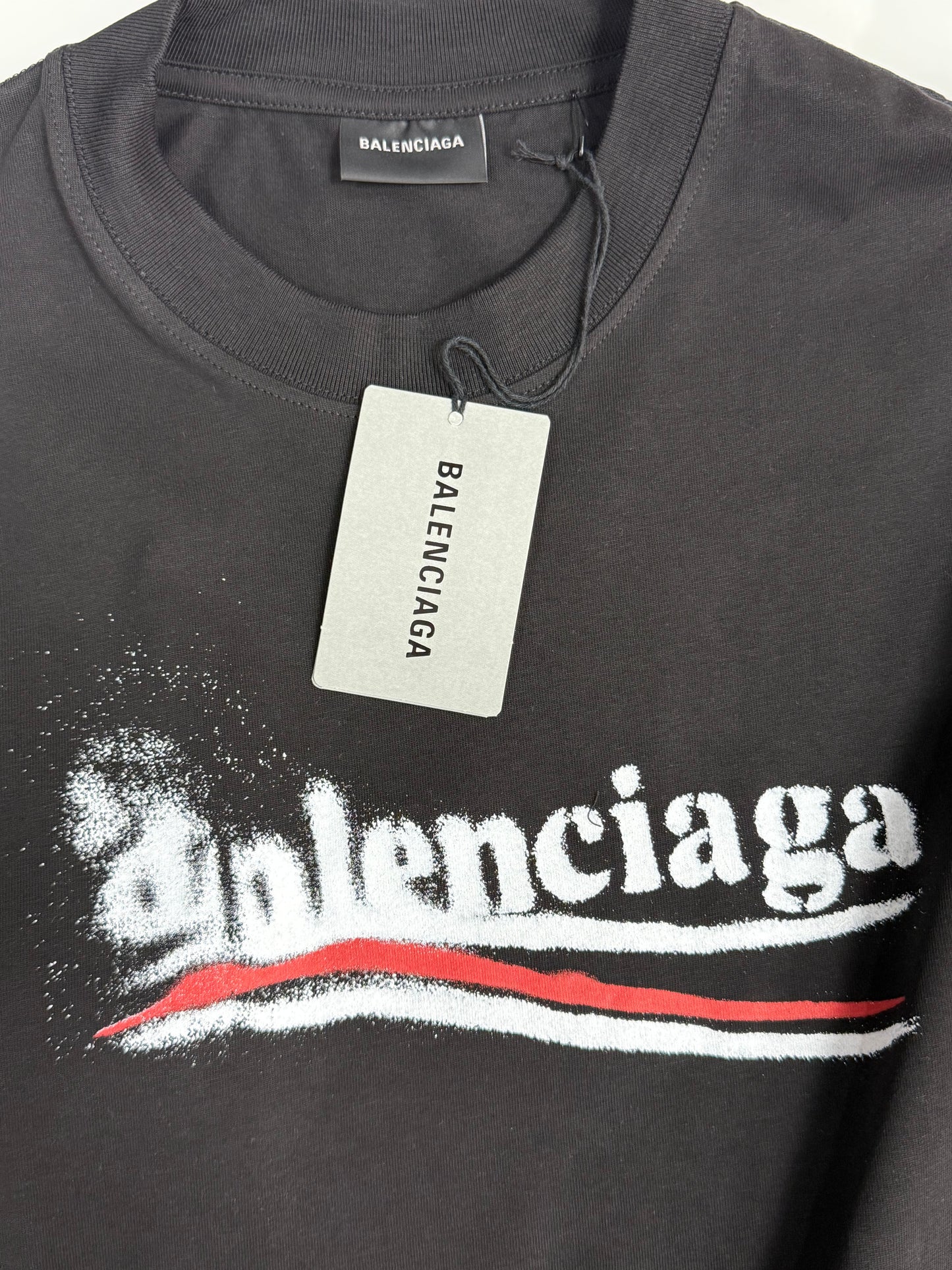 BALENCIAGA Spray Logo