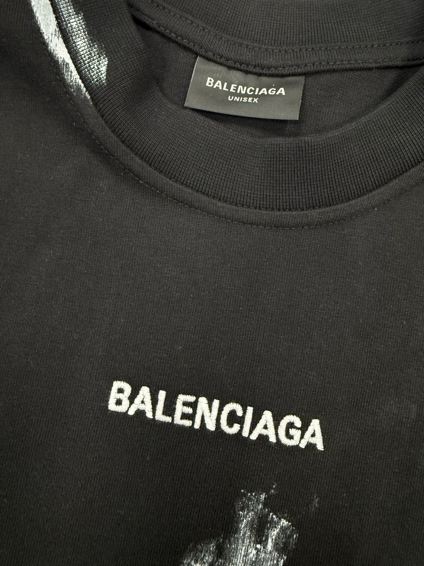 BALENCIAGA T-Shirt Distressed Logo nera