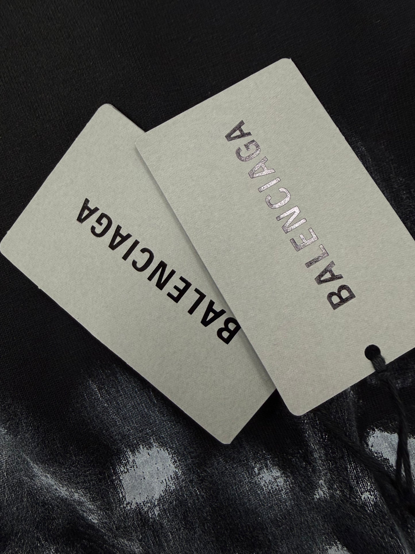 BALENCIAGA T-Shirt Distressed Logo nera