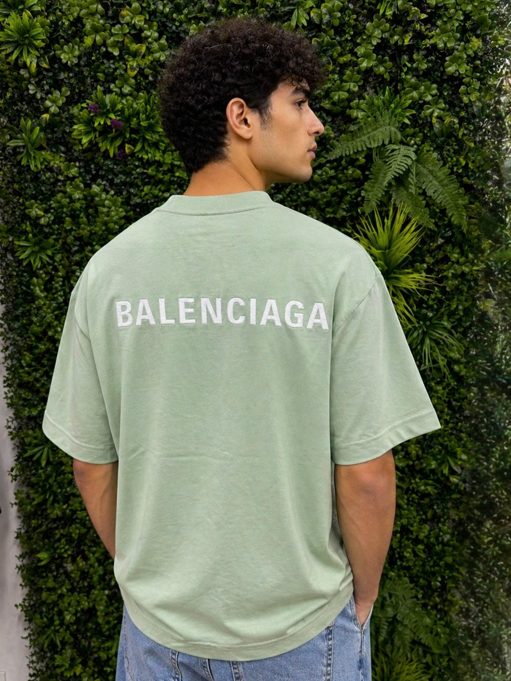 BALENCIAGA T-shirt Logo Medium Fit verde mela