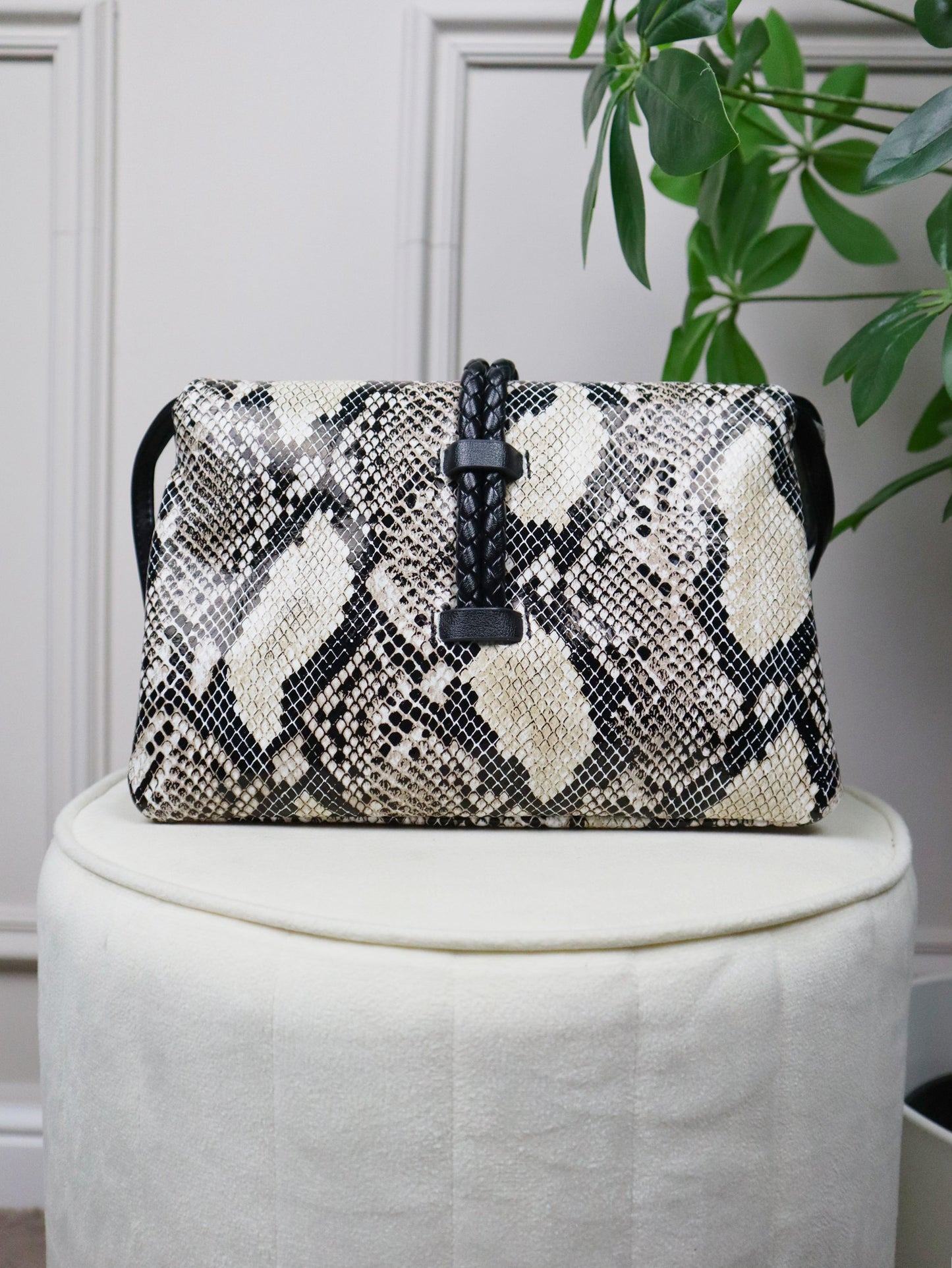BOTTEGA VENETA Borsa Knot Lock media