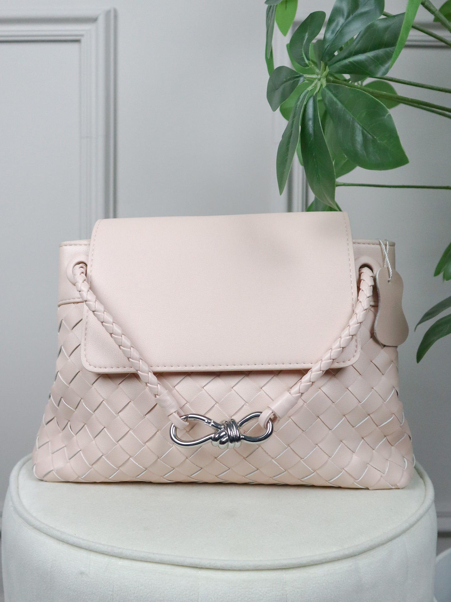 BOTTEGA VENETA Borsa messenger Andiamo rosa cipria