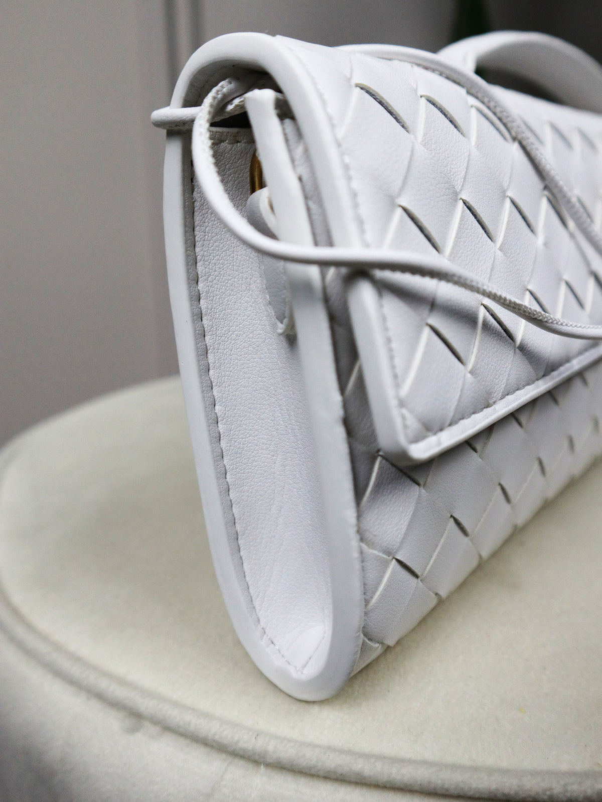 BOTTEGA VENETA Pochette Andiamo Clutch bianca