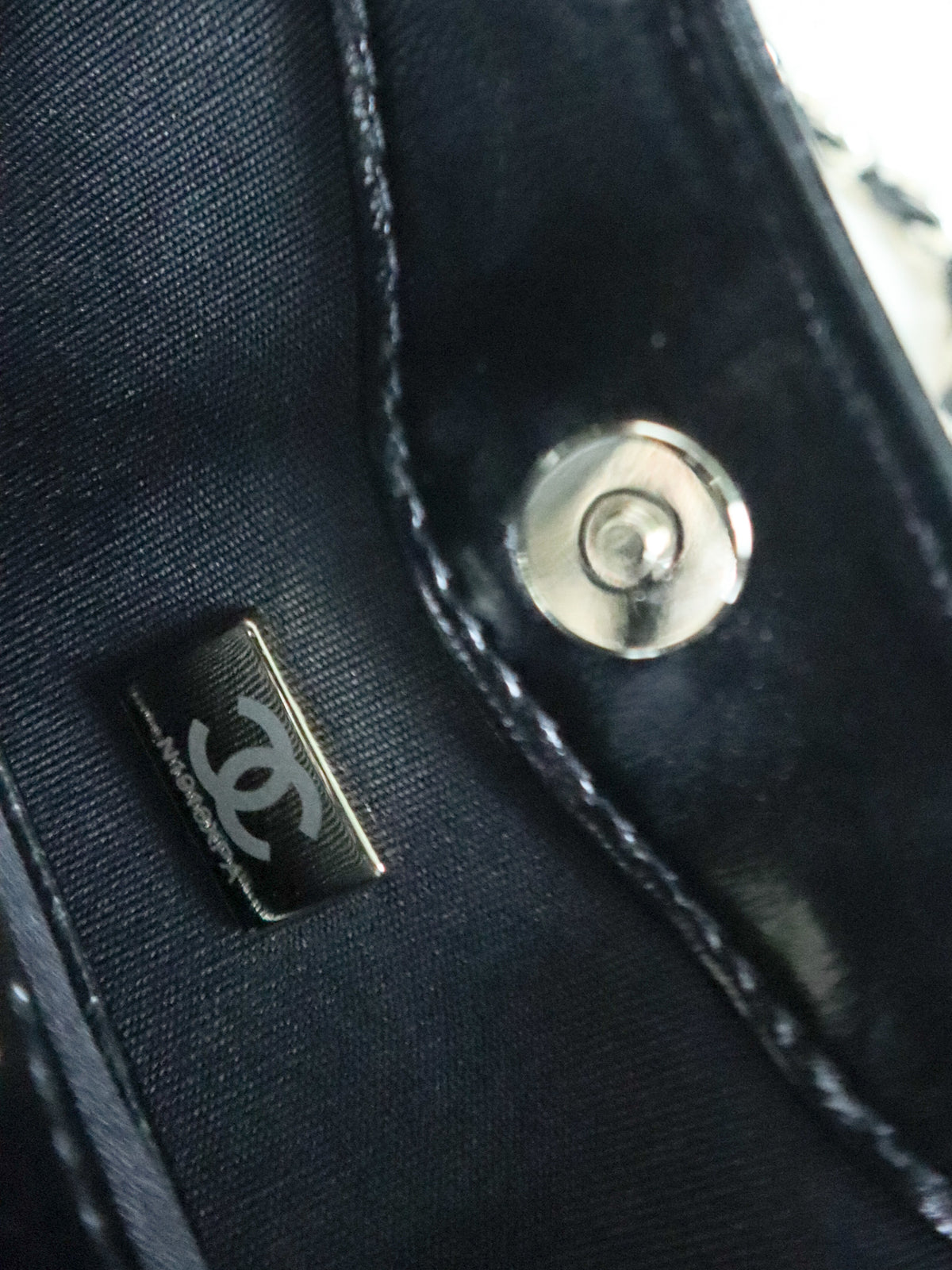 CHANEL Borsa Nano a spalla bianca