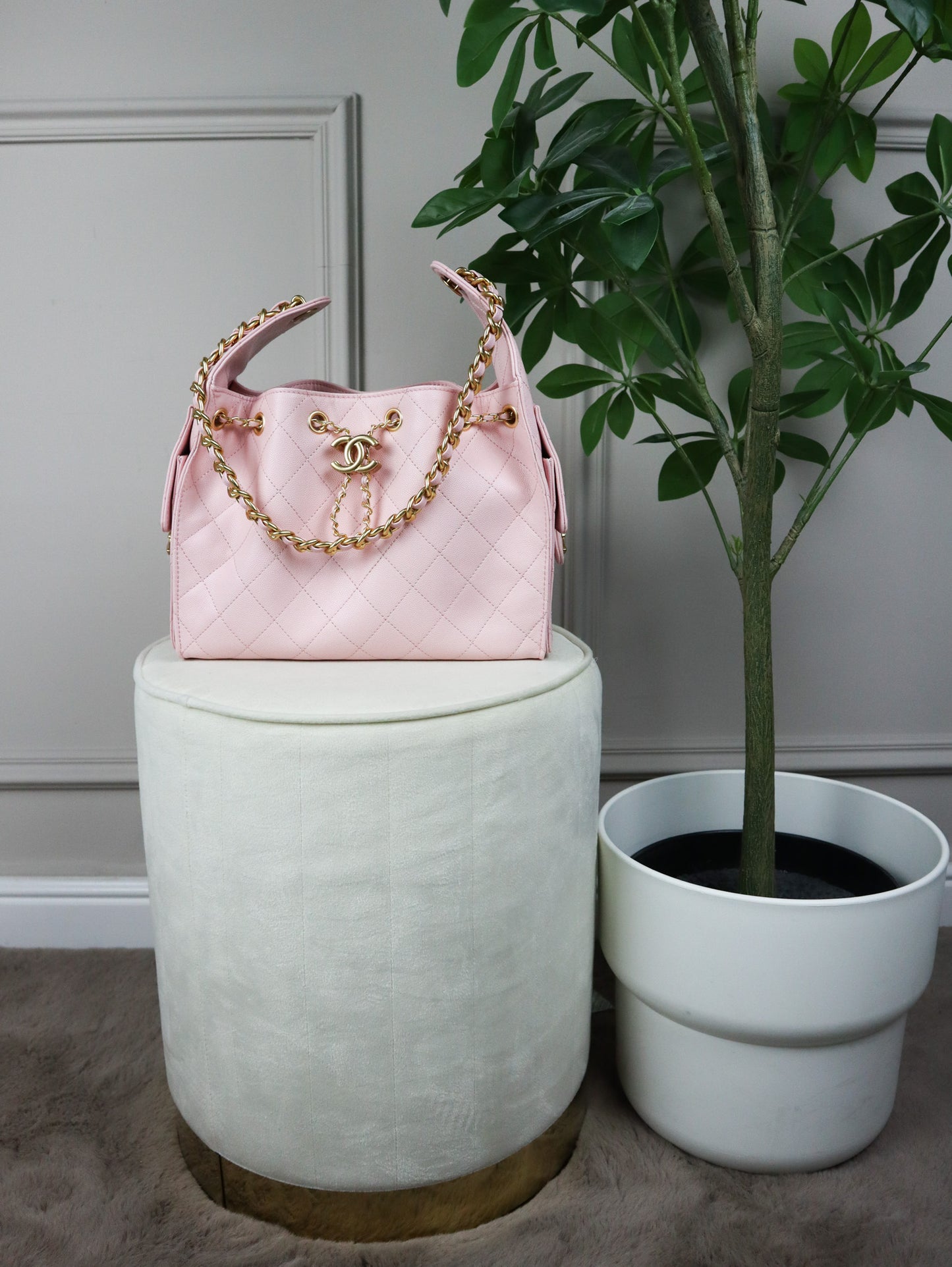 CHANEL Borsa a secchiello rosa