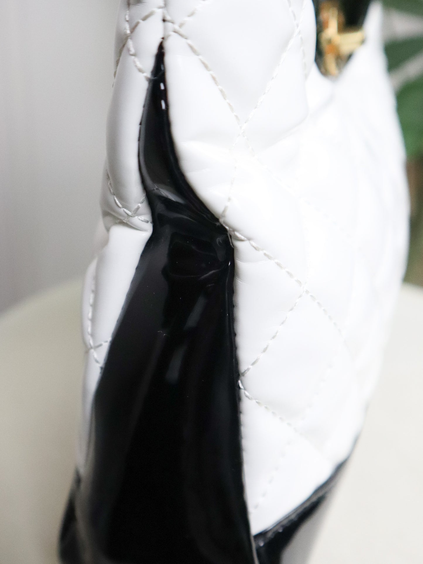 CHANEL Borsa a spalla bianca