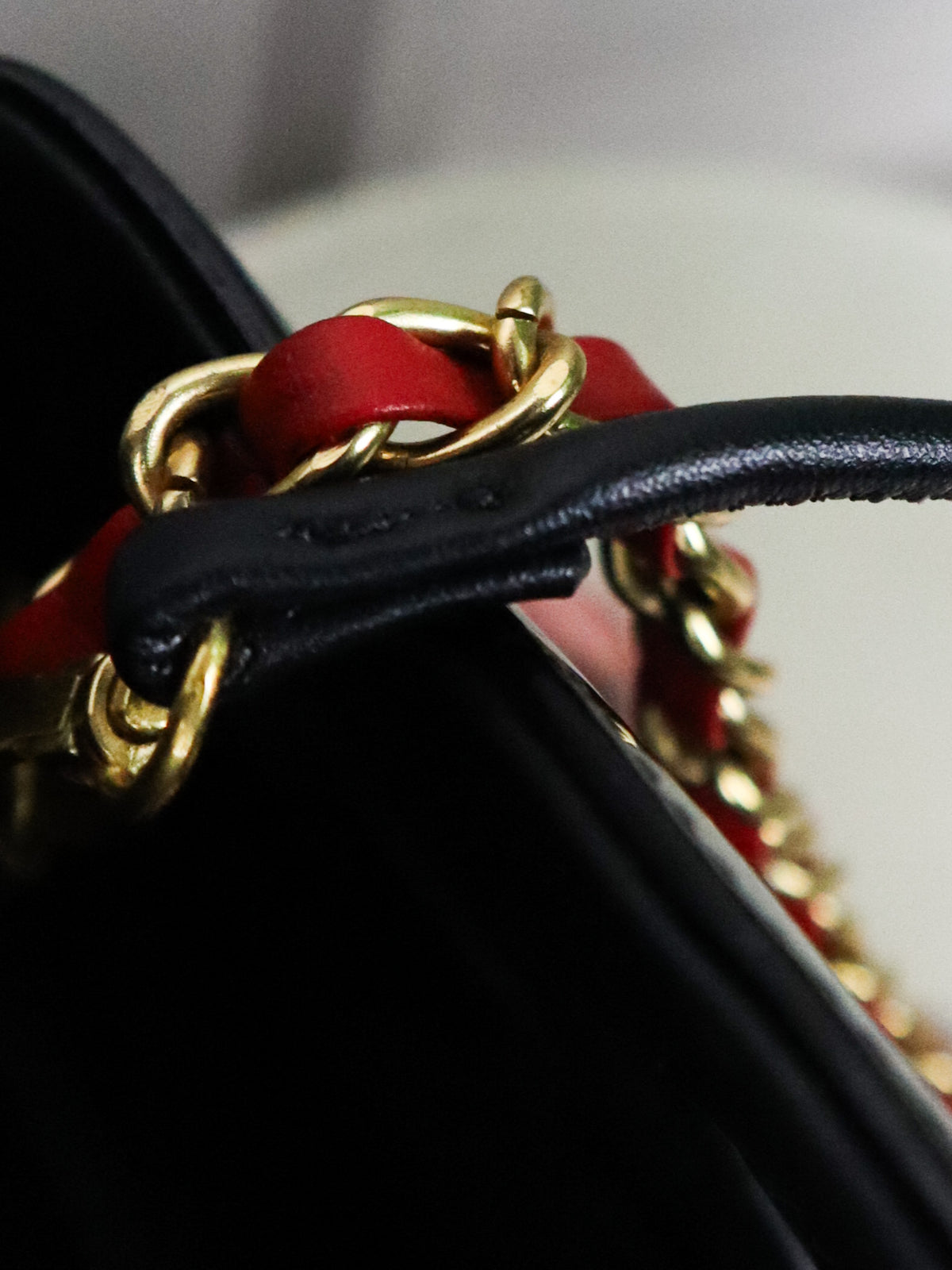 CHANEL Borsa a spalla rossa