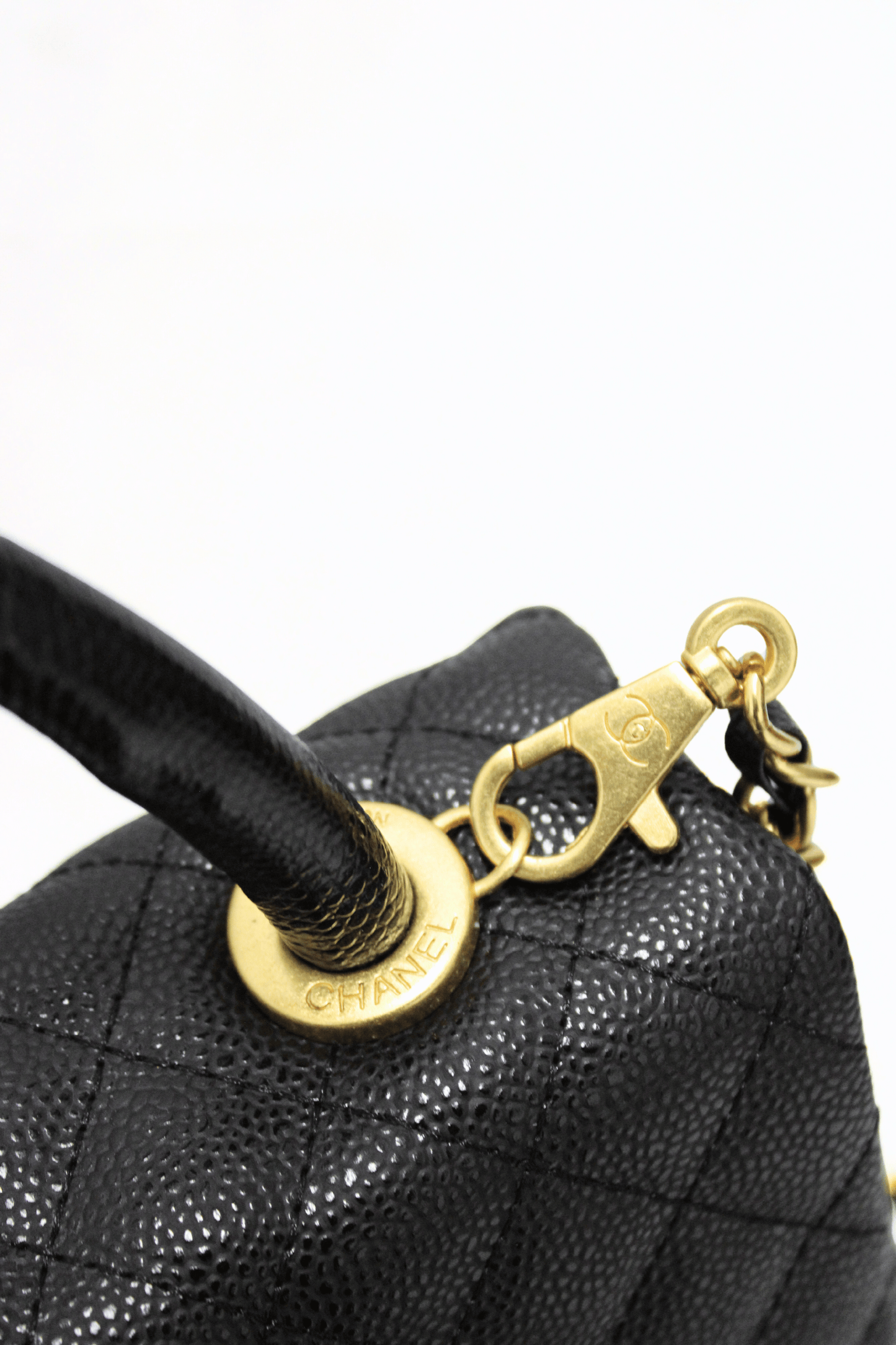 CHANEL Borsa caviar nera
