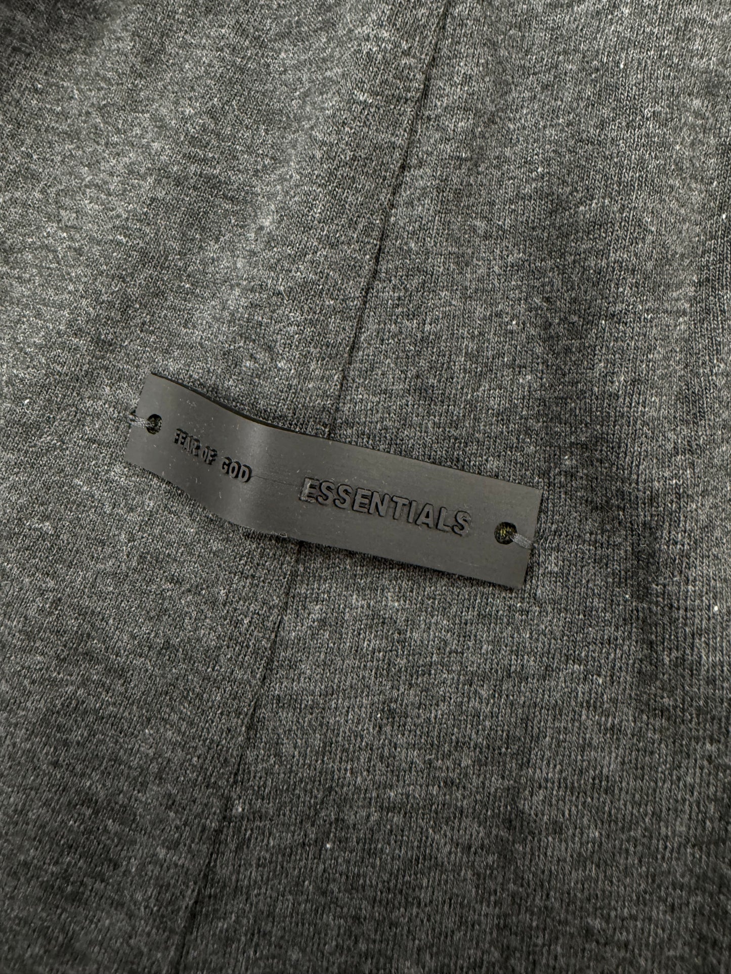ESSENTIALS Completo Fear of God nero