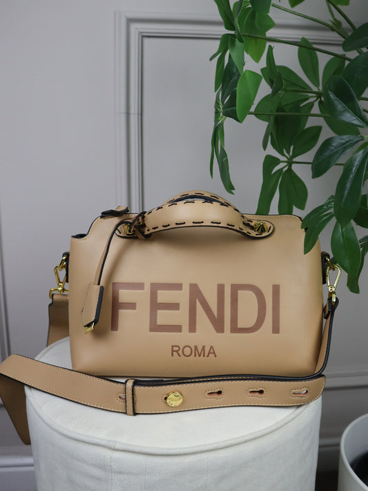 FENDI Borsa Bytheway Boston beige