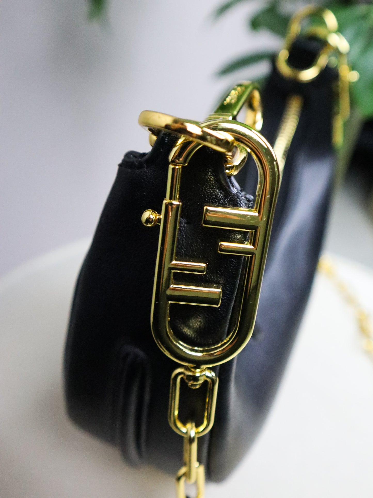 FENDI Fendigraphy small shoulder bag nera