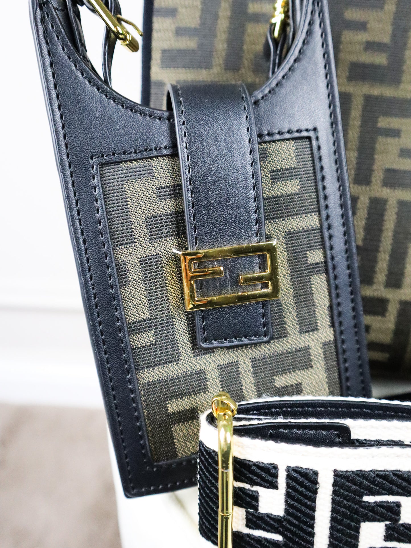 FENDI Shopper FF Jacquard Tessuto Multicolor