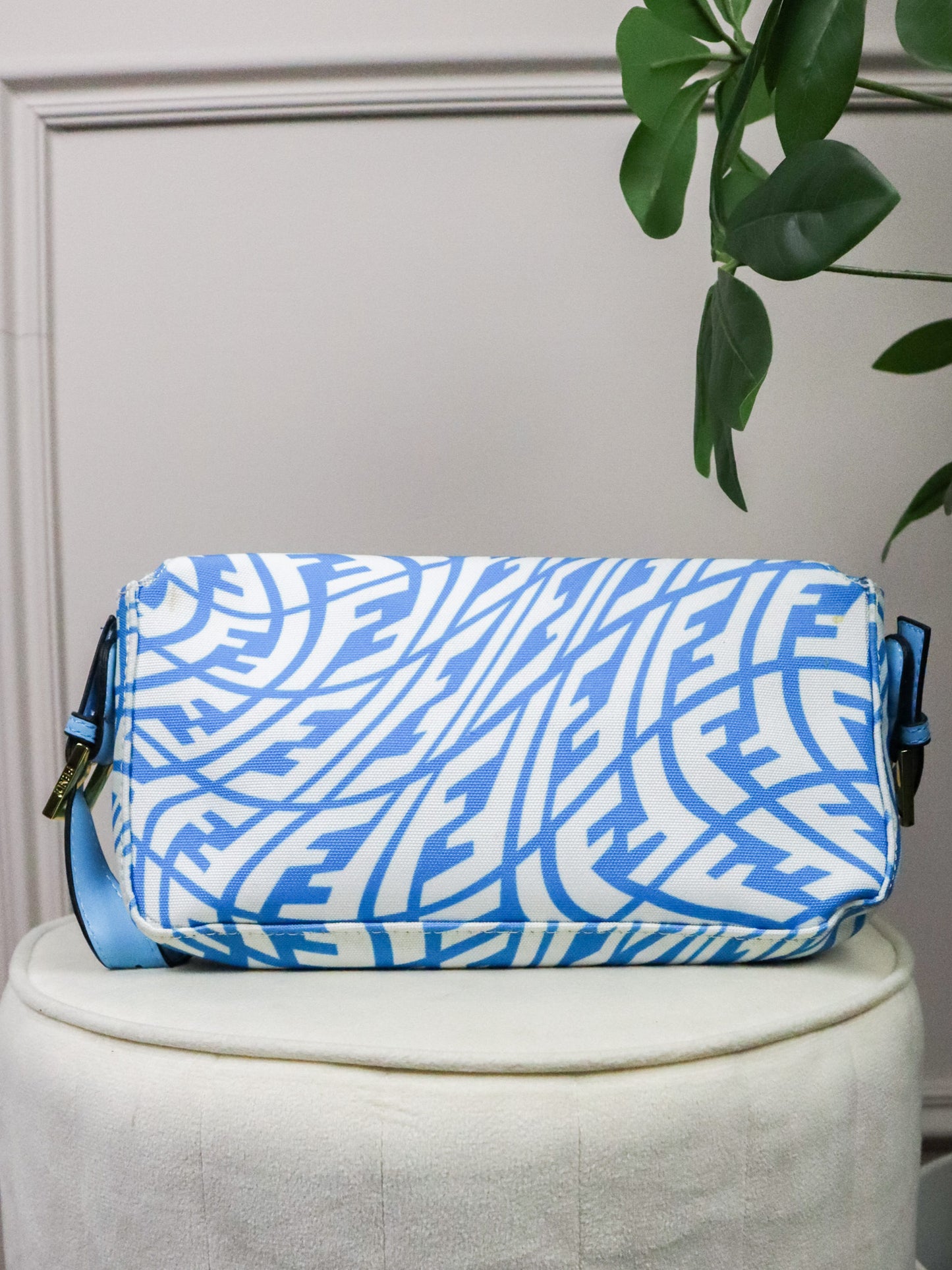 FENDI x Sarah Coleman Borsa FF Vertigo Baguette 1997 azzurra