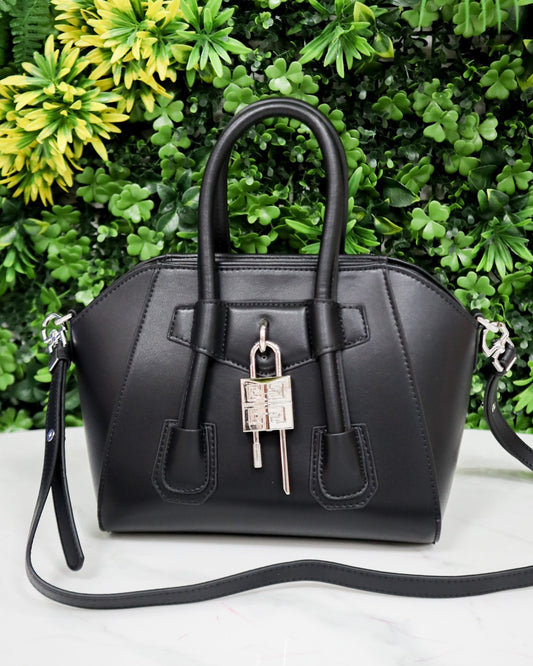 GIVENCHY Borsa Antigona Lock Mini nera