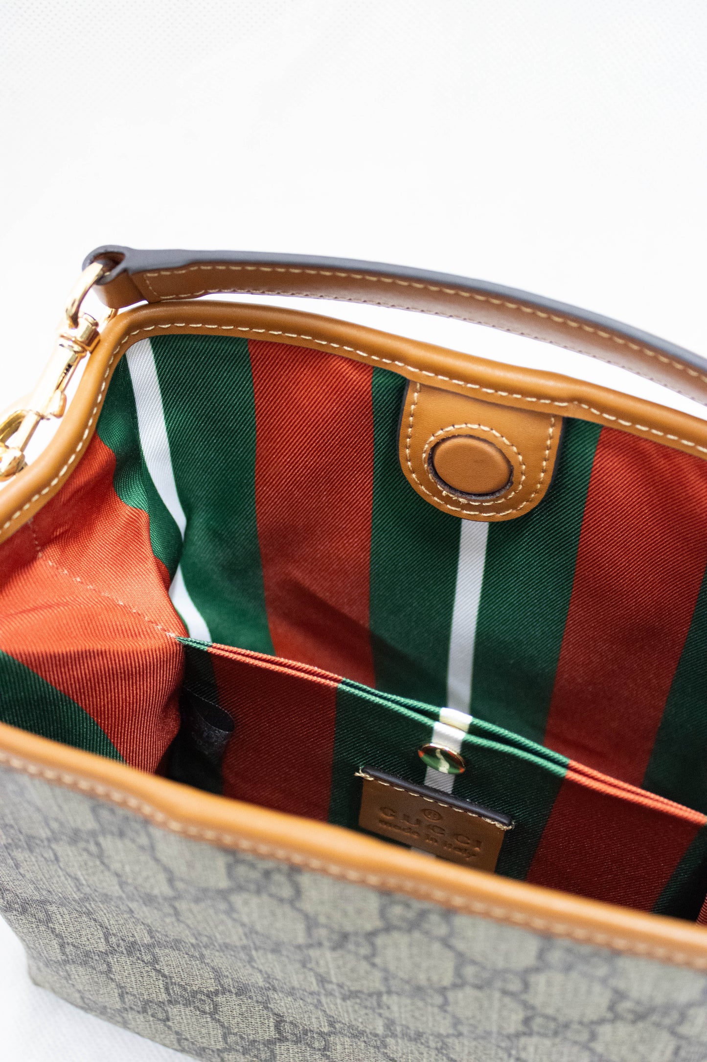 GUCCI Borsa a spalla GG Emblem