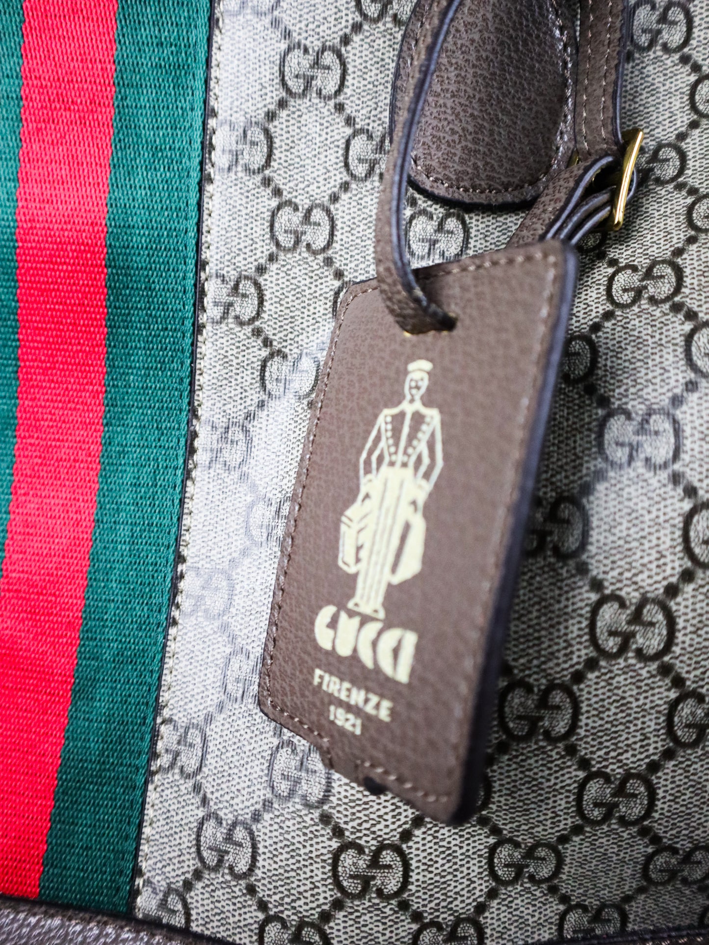 GUCCI Borsa shopping Ophidia GG marrone