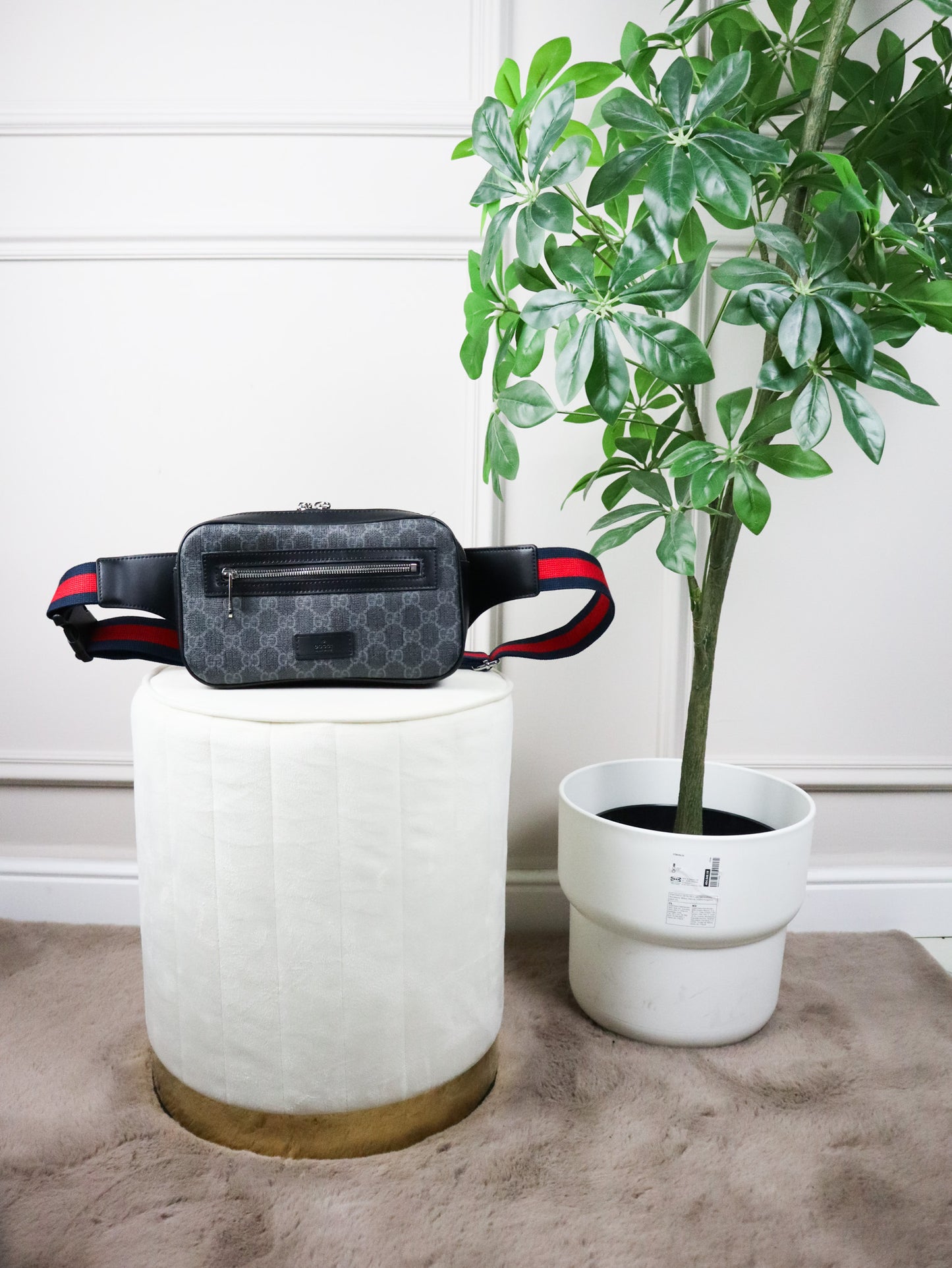 GUCCI Marsupio GG nero mini