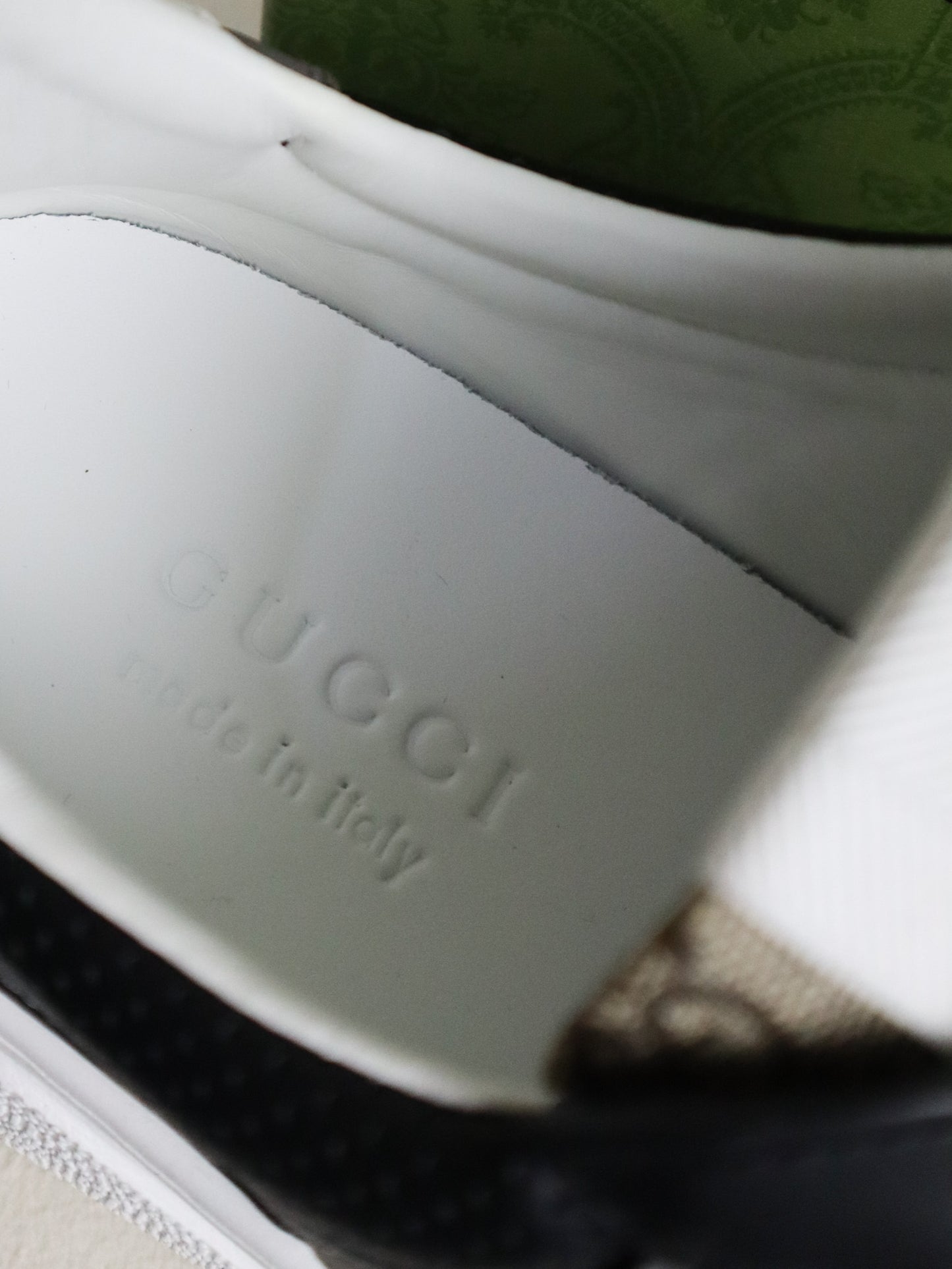 GUCCI Scarpe GG Supreme Sneaker Beige Ebano