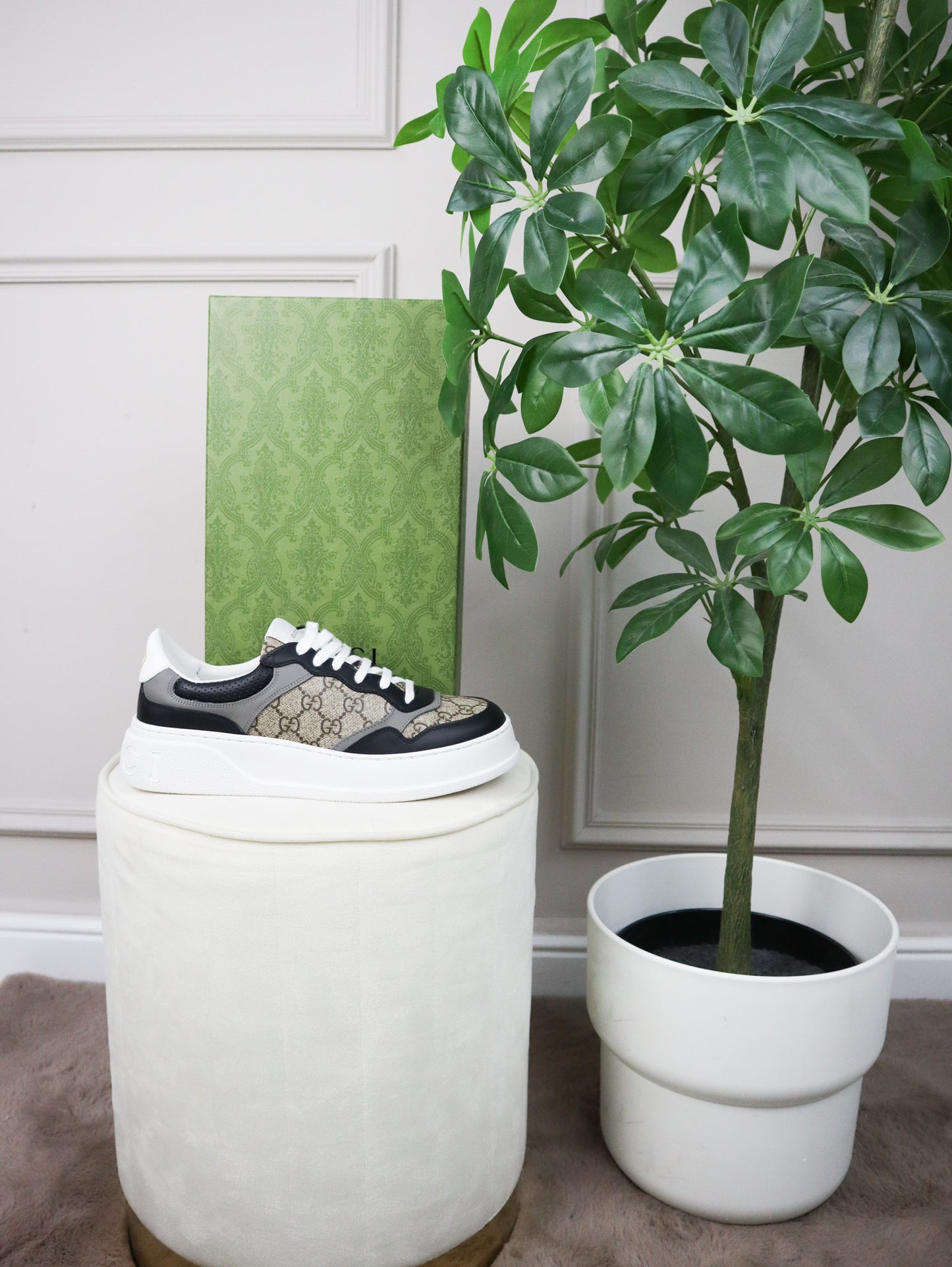 GUCCI Scarpe GG Supreme Sneaker Beige Ebano