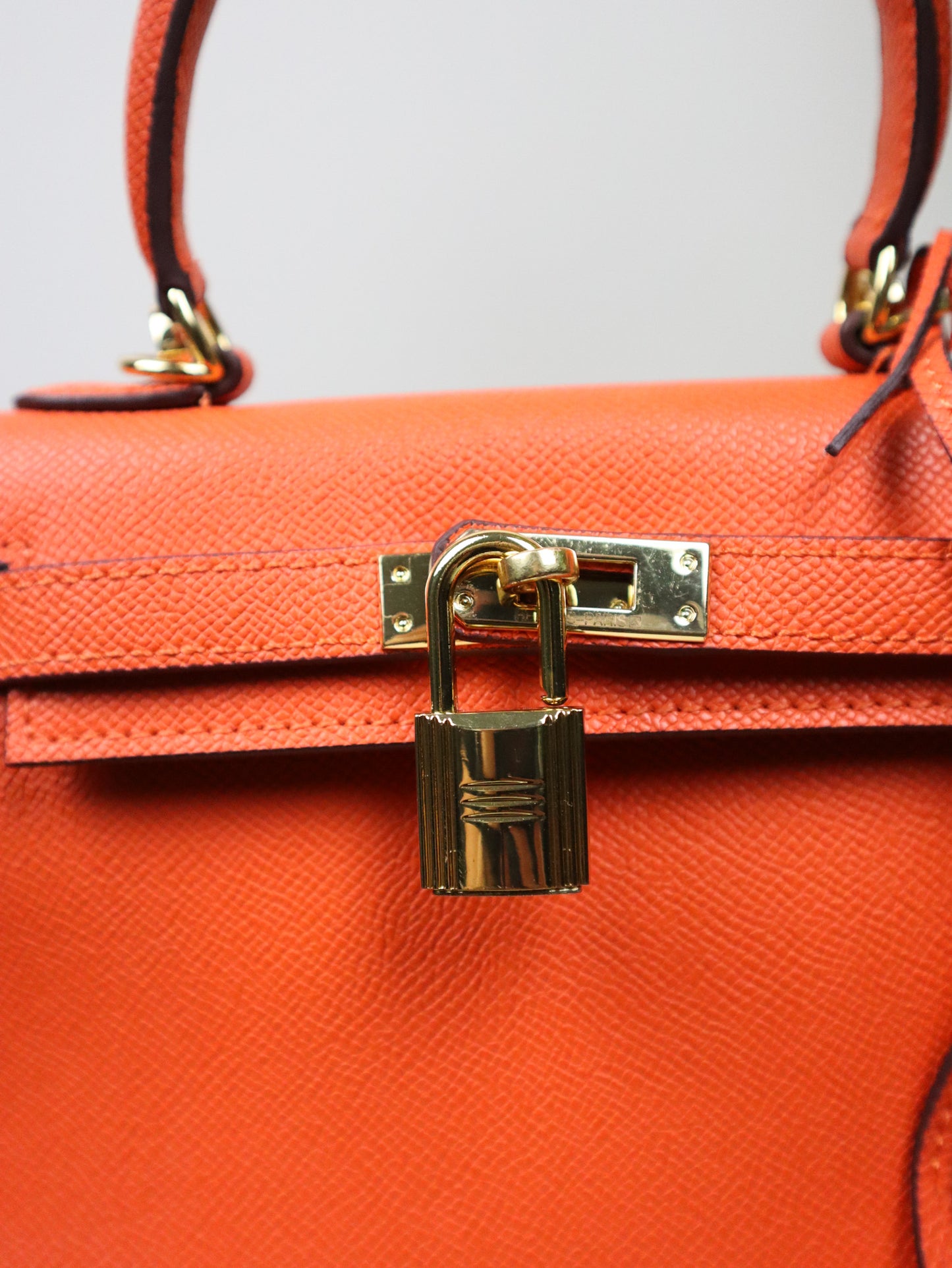 HERMES Borsa Kelly arancione