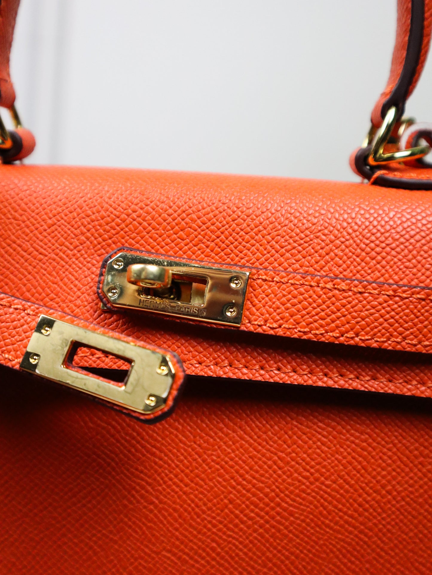HERMES Borsa Kelly arancione